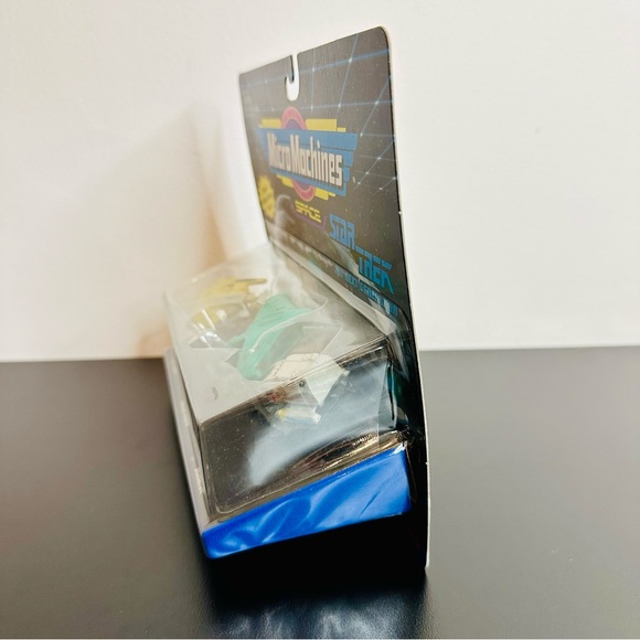 Micro Machines Star Trek The Next Generation STARGAZER WARBIRD SHUTTLECRAFT New! - Picture 5 of 7